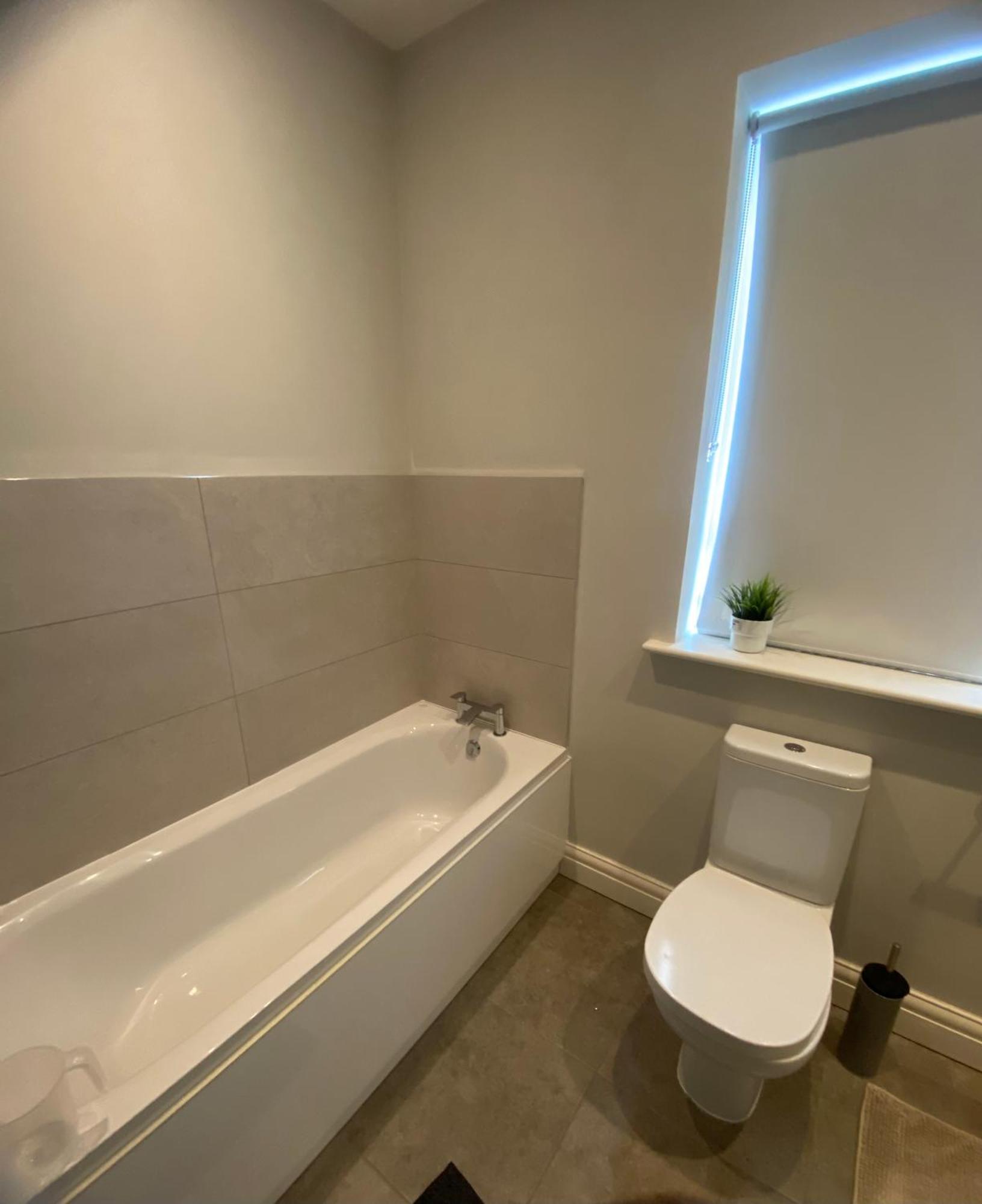 Extra Large Room In New House At Citywest ดับลิน ภายนอก รูปภาพ